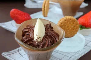 Шоколадов мока мус по Гордън Рамзи
Gordon Ramsay’s  chocolate mousse