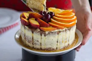 Портокалова торта с прасковен маслен крем