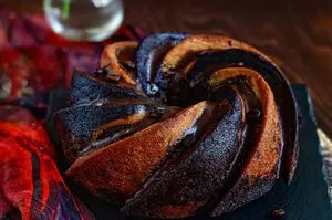 Кафеен двуцветен кейк с типово брашно
