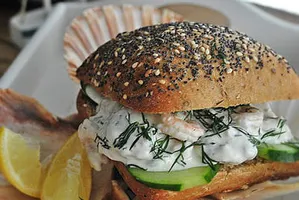 Шведска салата със скариди / Swedish Shrimp Salad / Skagenröra