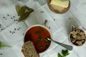 Тиквено-доматена супа

